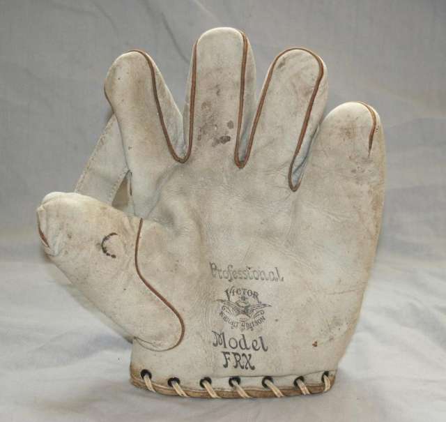 Victor, Wright & Ditson FRX 1 Inch Web Front